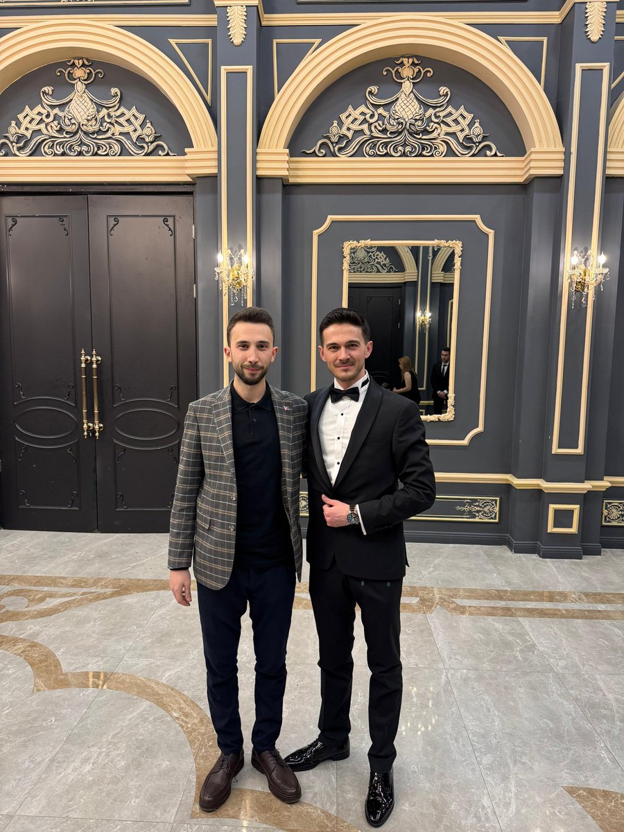 AkGenclikAfyon's tweet photo. Zeynep Dilara ve Nebi kardeşlerimizin bu özel günlerinde yanlarında olmak bizim için büyük bir mutluluktu.

Tuncer ve Erkol ailelerini gönülden tebrik ediyor, bu güzel başlangıcın sevgiyle, huzurla ve nice güzel anılarla dolu bir ömre vesile olmasını diliyoruz. Birlikteliğiniz daim, mutluluğunuz sonsuz olsun!