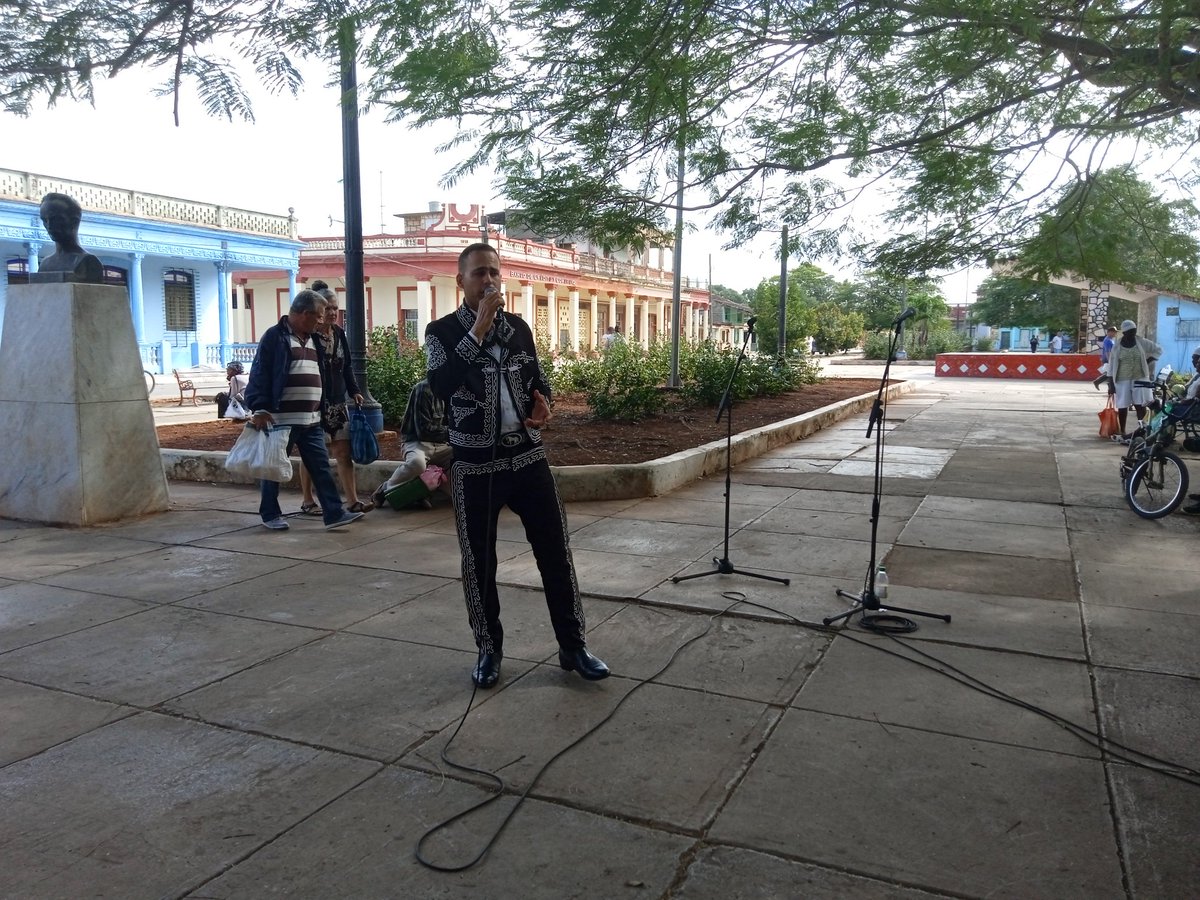 Prog_CulturaPer's tweet photo. Excelente MAÑANA en el habitual espacio "Sábado contigo"
#MatancerosEnVictoria https://t.co/fiCV2jlhD6