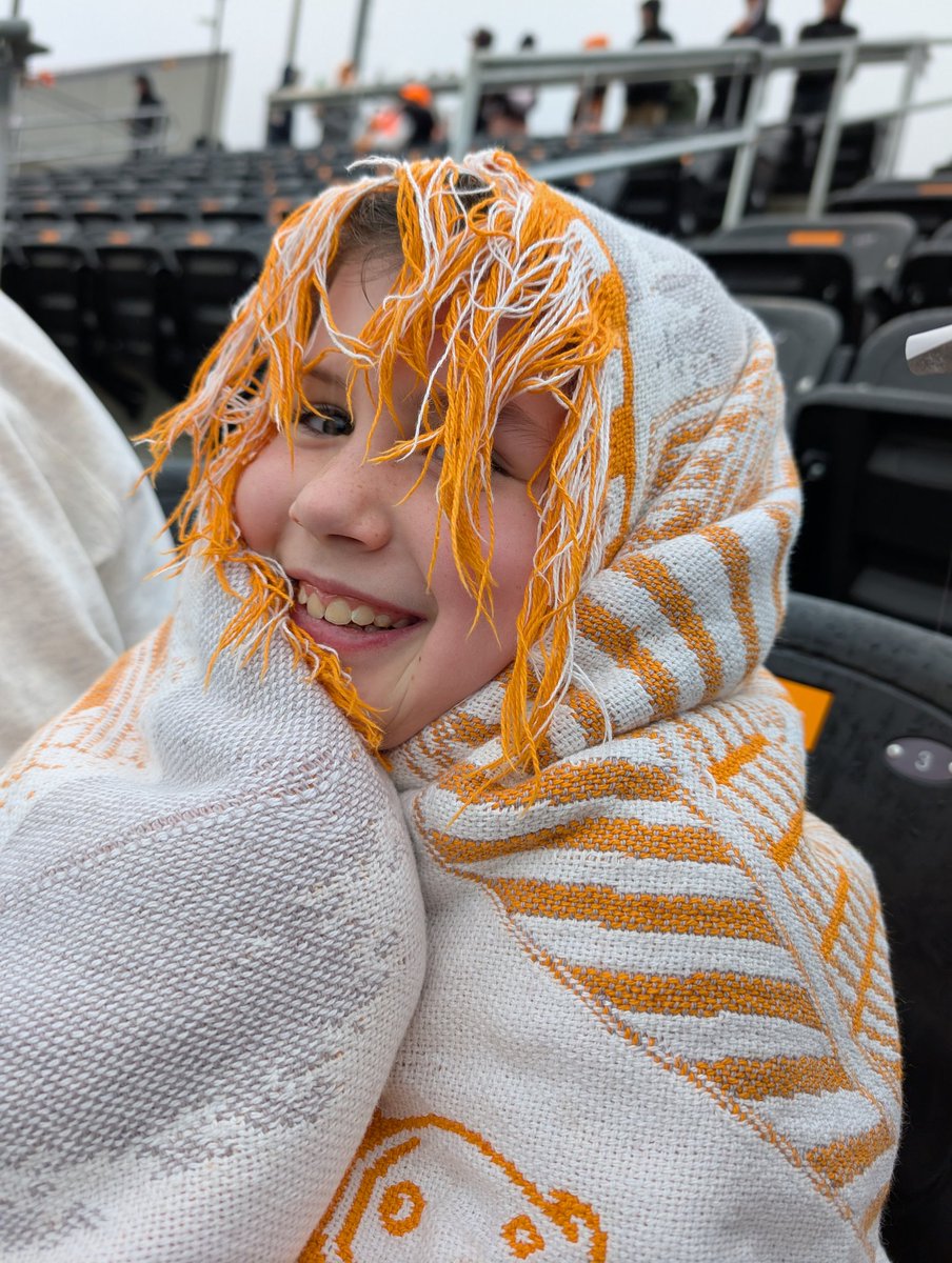 CSnoderly's tweet photo. Dedication!  @Vol_Baseball Go Vols!!! https://t.co/83rQRJ1dmc