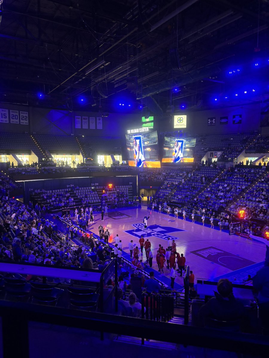 Go <a href="/IndStBasketball/">Indiana State Basketball</a>