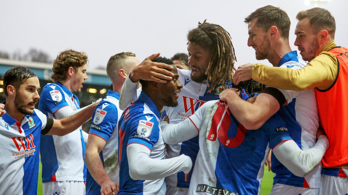 𝗧𝗵𝗲𝘀𝗲 𝗹𝗮𝗱𝘀! 🤩

Good night, #Rovers fans 💙🤍