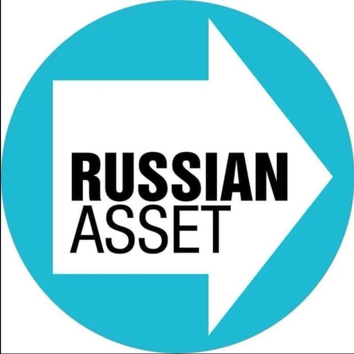 KarolPa09378249's tweet photo. @AdamLuxon Yep. #PutinApologists and tax dodgers. https://t.co/yb3dUBOSi7
