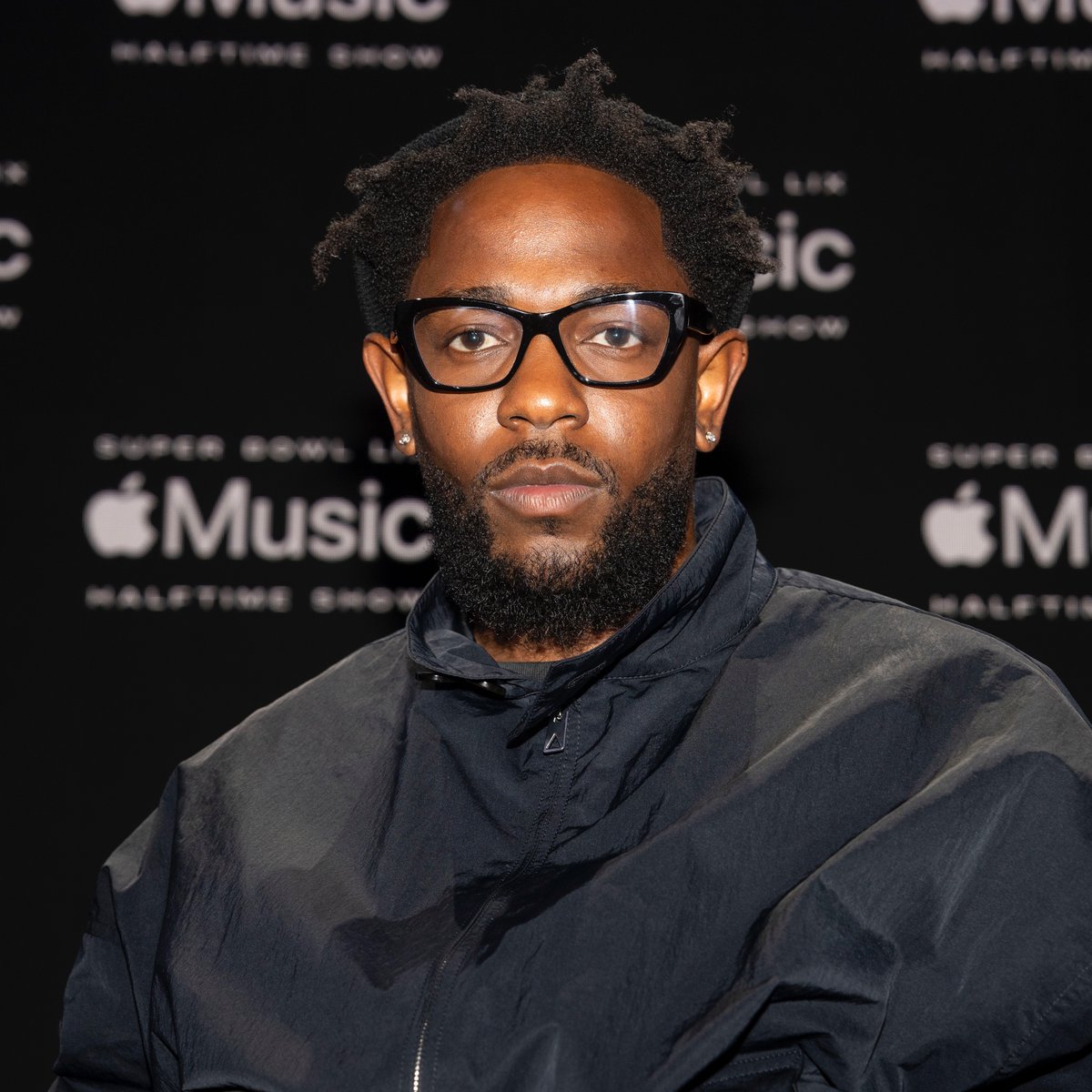 Drake takes the No. 1 spot from Kendrick Lamar on Spotify's global Top Artists chart