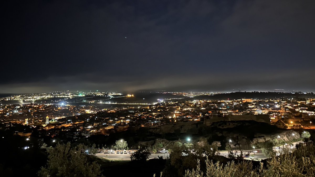 Magique #Fez 
Et heureux de retrouver mes collègues pour parler #Tdah et diffuser les #Recos de la <a href="/HAS_sante/">Haute Autorité de santé</a>