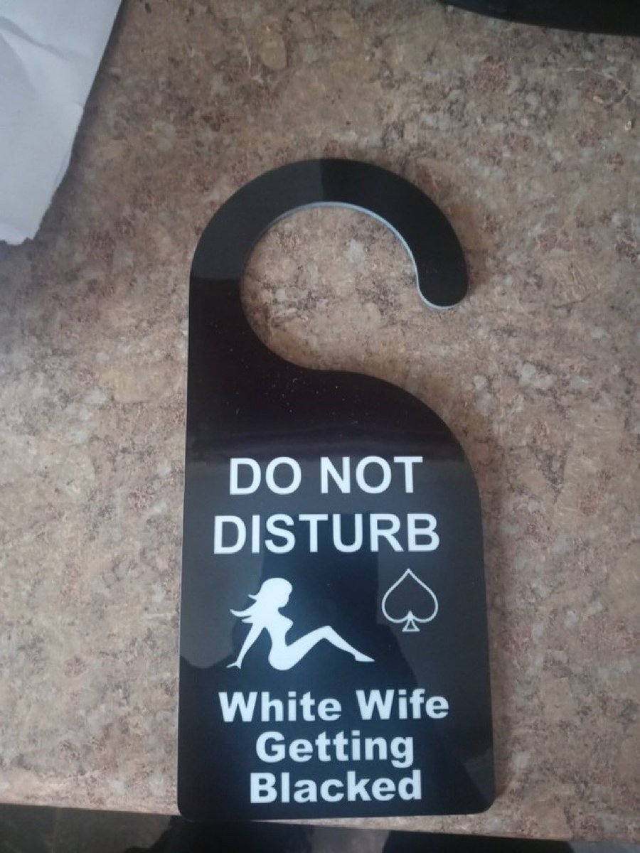 ThanosBullx's tweet photo. Didn't the white cuck read the door hanger? 🤦‍♂️ https://t.co/ywtsE6369s