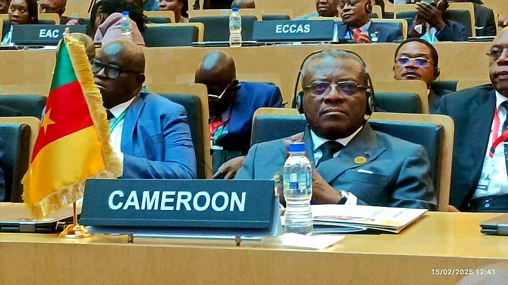 🇨🇲L'Angola assure désormais la présidence tournante de L'Union Africaine pour l'année 2025. Le Djiboutien, Mahamoud Ali YOUSSOUF, prend les commandes de la présidence de la Commission de l'UA. L'Algérienne,  Selma MALIKA HADDADI, remporte la vice-présidence.⤵️
Ce 15 février au