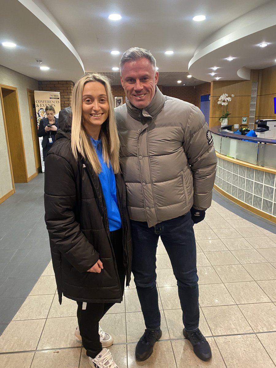 AbbieMoore_4's tweet photo. When @Latics_Women captain meets her idol @Carra23 at @LaticsOfficial men’s game… I’m still buzzing🤩👏 #wafc https://t.co/xND8lRW9H2