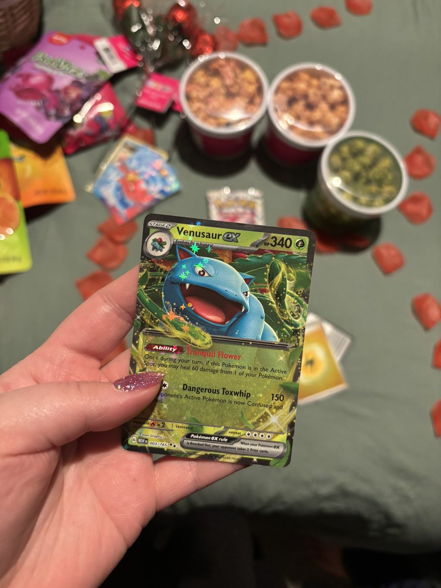 My valentine got me my first ever pack! I pulled this cutie :3