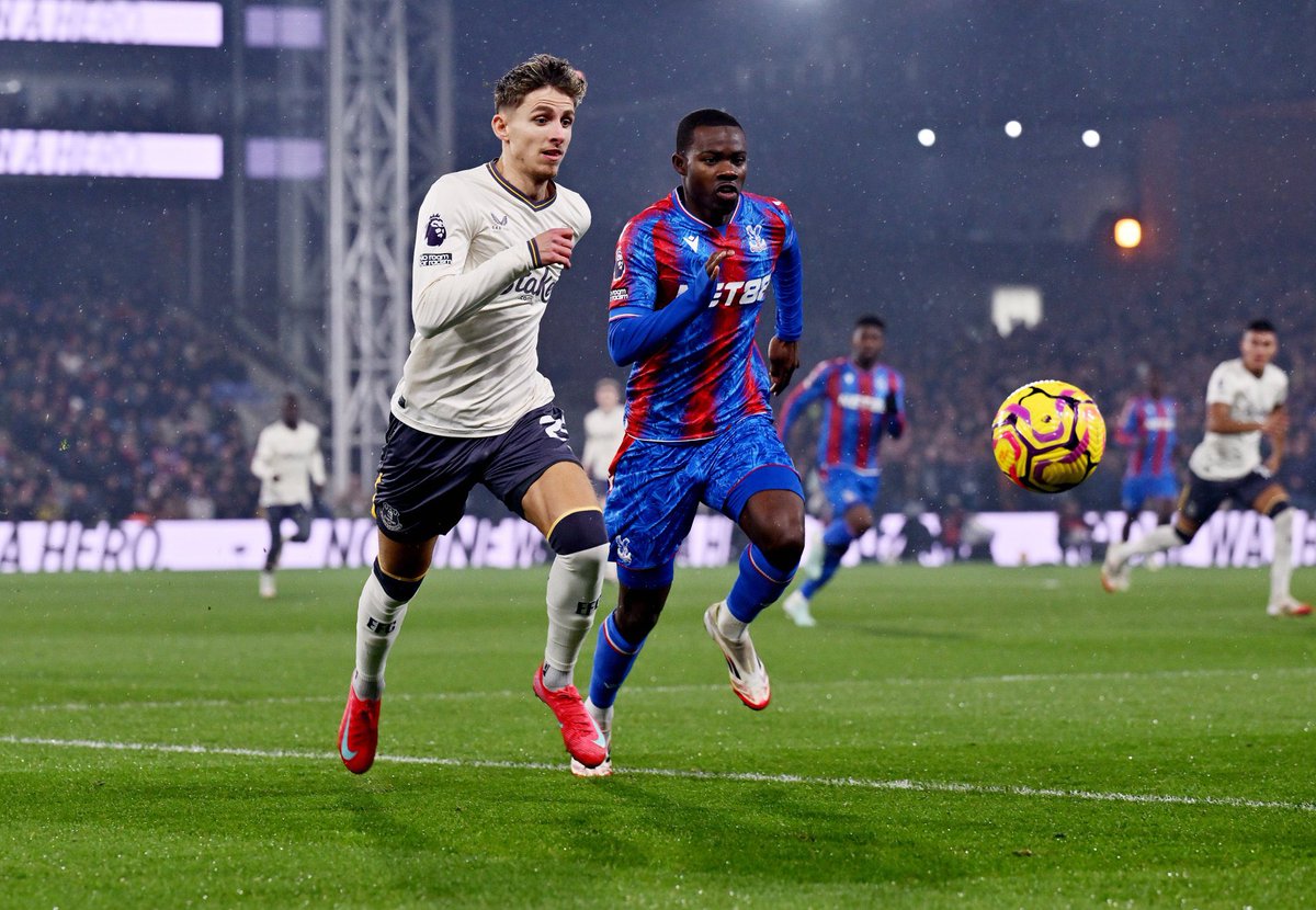 Death, taxes and Crystal Palace Football Club finding yet another new way to lose to a crap team at home... 🤦‍♂️

#CPFC
