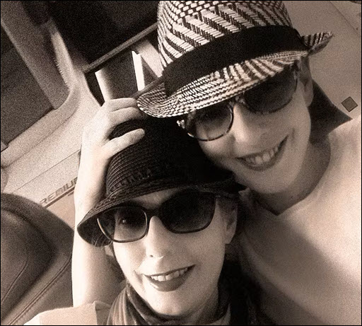 PubPerspectives (@pubperspectives) on Twitter photo Italy’s Anna and Elena Balbusso <a href="/balbusso_twins/">balbusso twins</a> To Appear with <a href="/JacksThomas/">Jacks Thomas</a>' Bologna Book Plus | <a href="/Porter_Anderson/">Porter Anderson</a> publishingperspectives.com/2025/02/anna-a… <a href="/BolognaBookPlus/">bolognabookplus</a> <a href="/BoChildrensBook/">Bologna Children's Book Fair</a> #BCBF25 | Among Europe's best-recognized illustrators working today. Italy’s Anna and Elena Balbusso <a href="/balbusso_twins/">balbusso twins</a> To Appear with <a href="/JacksThomas/">Jacks Thomas</a>' Bologna Book Plus | <a href="/Porter_Anderson/">Porter Anderson</a> publishingperspectives.com/2025/02/anna-a… <a href="/BolognaBookPlus/">bolognabookplus</a> <a href="/BoChildrensBook/">Bologna Children's Book Fair</a> #BCBF25 | Among Europe's best-recognized illustrators working today.