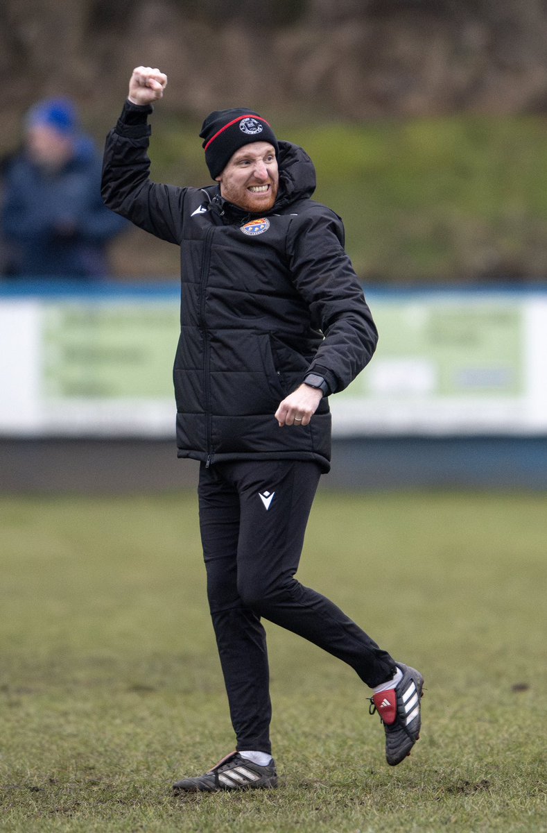 UP THE TOWN! 🚂 <a href="/KDSPhotographs/">Kieran Stoddart</a>