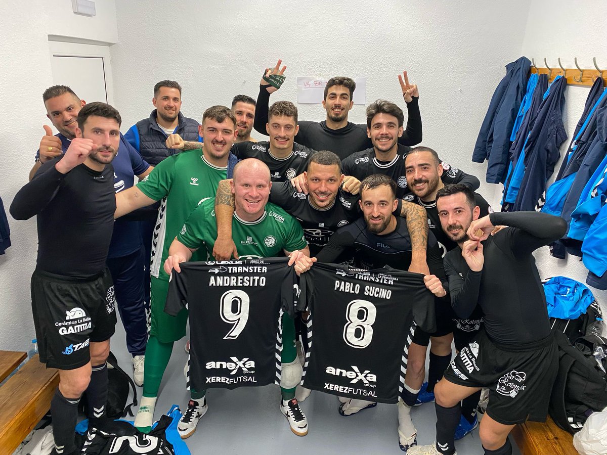 XerezDFC_Futsal's tweet photo. ¡Hoy teníamos muchos motivos!

Va por ustedes 💙 https://t.co/BRAdaZnvzb