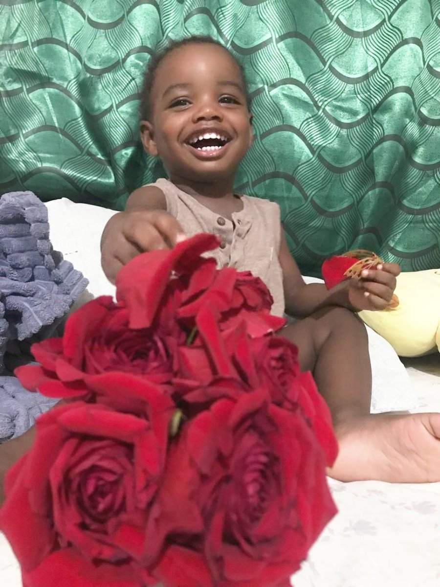 superfinelady's tweet photo. Btw everyday is valentine's at our house . #ThisKid #TooTheMoonAndBack https://t.co/OIdgB4I3uF