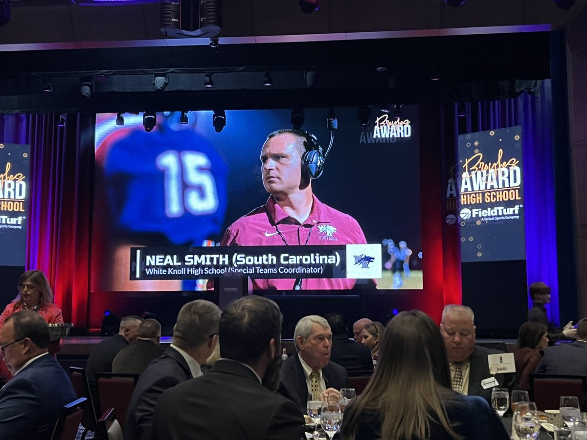 Salley Smith tweet media