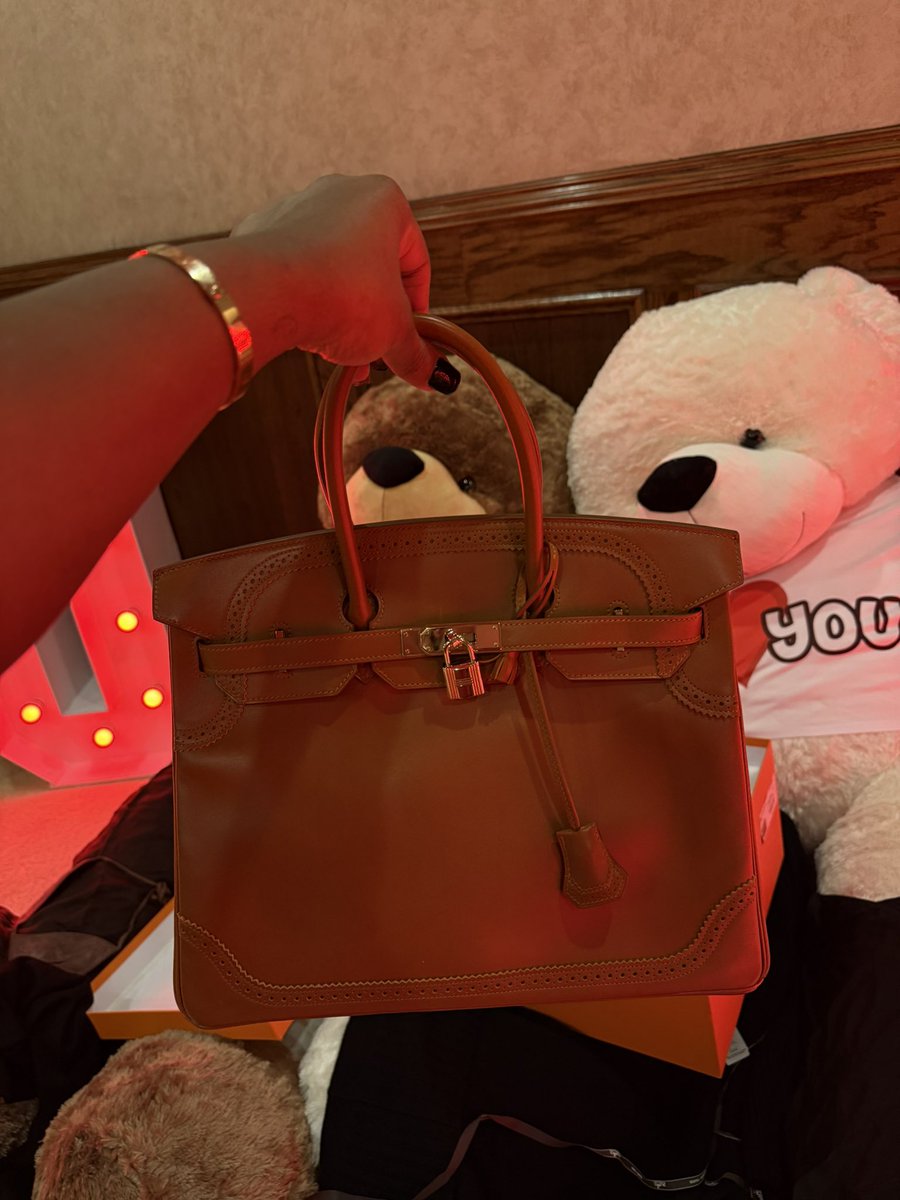 WHEN HE TELLS YOU AND SHOWS YOU❤️>