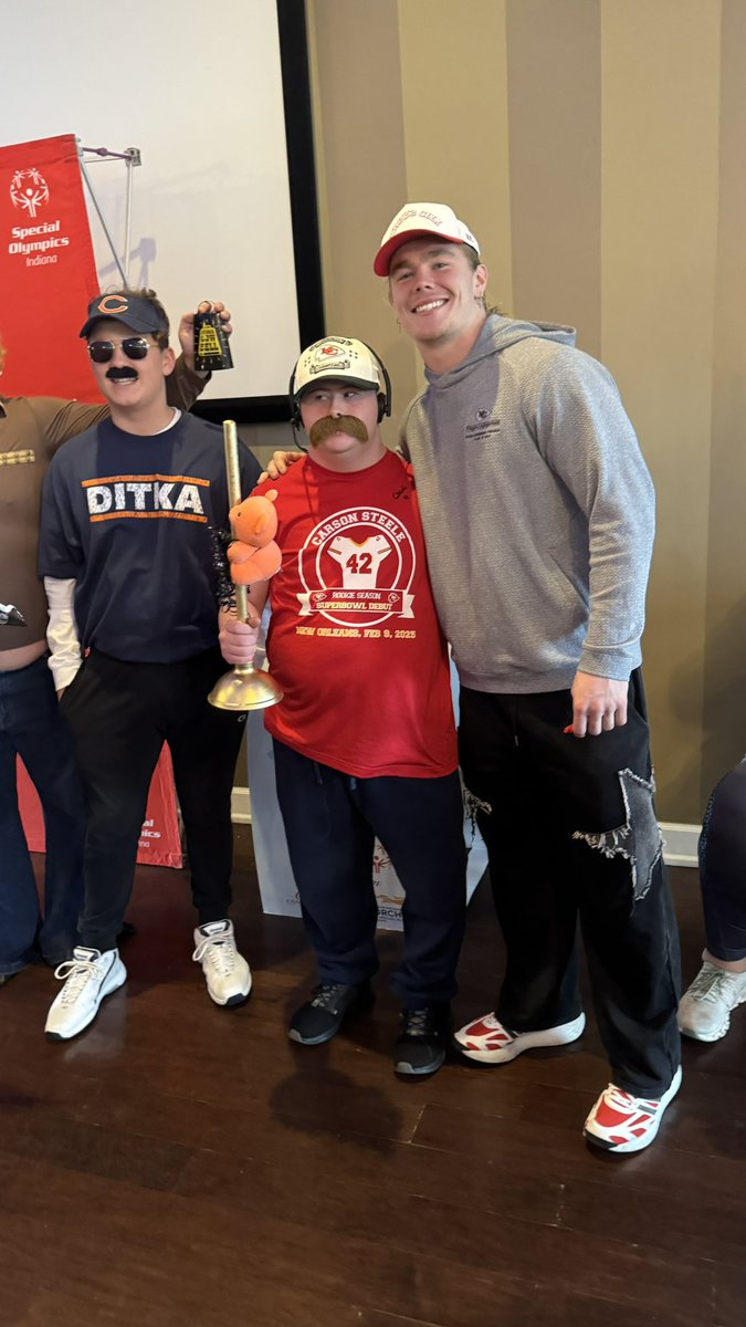 berry_steele's tweet photo. Had an absolute blast at the 2025 JCSO POLAR PLUNGE today! We loved freezing for a reason!! ❤️🥶❤️🥶❤️ https://t.co/zxOsr9XSI2