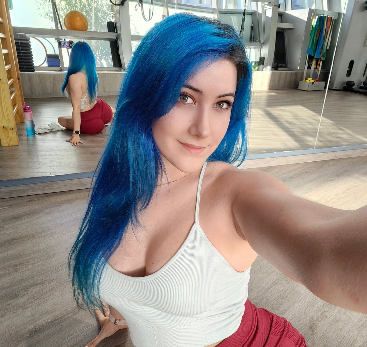 Content from mhere_shet