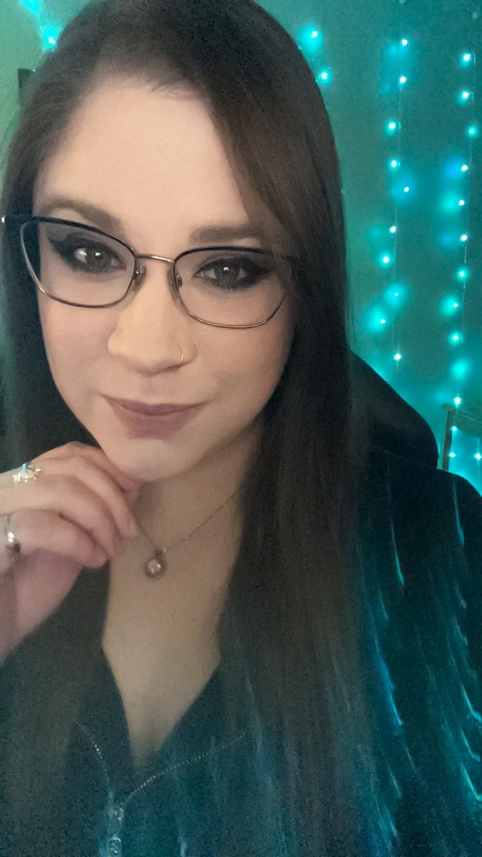 Surprise! It's been a while but I'm back to streaming now with some KH2 trophy grind! We're getting so close to the platinum! twitch.tv/royalaqua