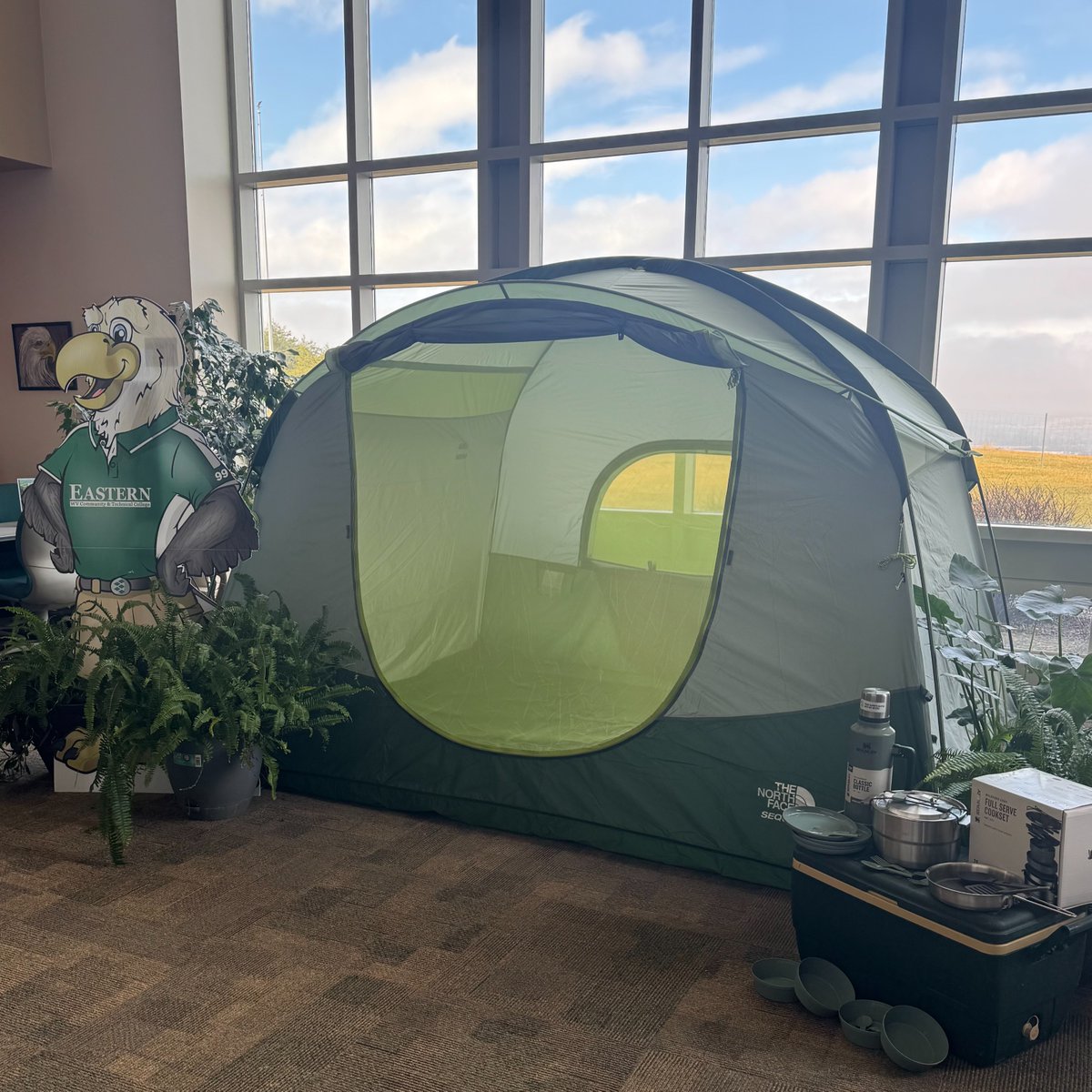 ewvctc's tweet image. 🚨 #EasternWV🦅 students! Camp Career is coming! 🎉 Drop by the Student Lounge on Feb 25, 2-5 PM for free food &amp;amp; fun! 🏕️
🏆 Win a $300 camping prize pack!
🎟️ Claim your free ticket: bit.ly/3Q0T0Cs
Co-sponsored by WVHEPC First-Gen Grant.
#FirstGenStudents #HigherEducation