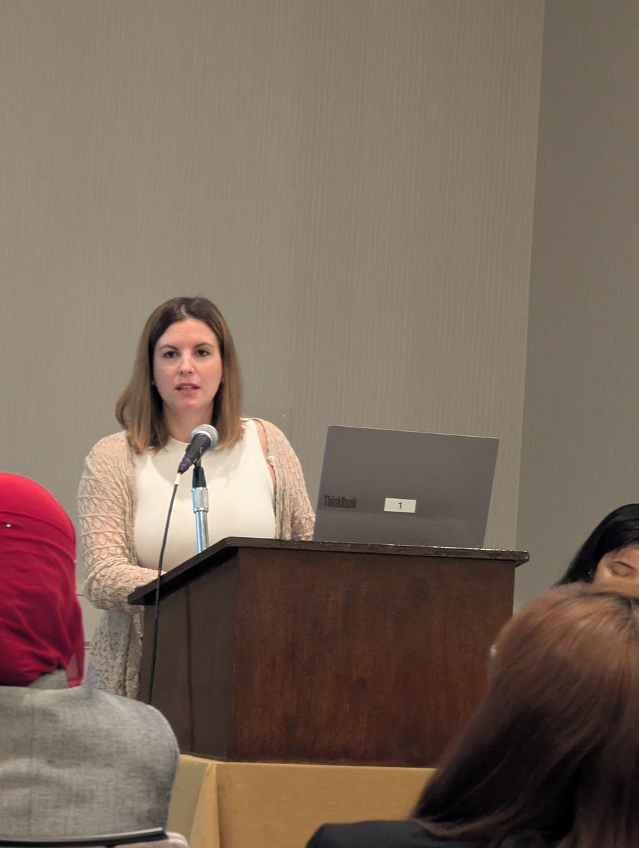 UTHealth Neonatology (@uthealthneo) on Twitter photo <a href="/MarRomeroMD/">Mar Romero-Lopez</a> presenting her important work which won the SSPR Young Faculty Award! #SSPR2025 <a href="/SouthernSPR/">Southern SPR</a> #SRM2025 <a href="/MarRomeroMD/">Mar Romero-Lopez</a> presenting her important work which won the SSPR Young Faculty Award! #SSPR2025 <a href="/SouthernSPR/">Southern SPR</a> #SRM2025
