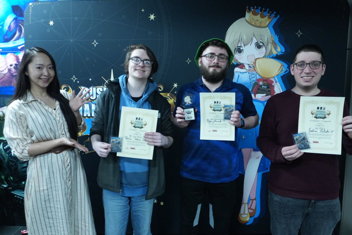 👑 BCS 24/25 👑

Congratulations to the top 3 players of Cardfight!! Vanguard (Premium) at Cardiff, UK! 🎉

🏅 Stefan Derricutt
🥈 Thomas Falkiner
🥉 Joshua Kaliski

#Bushiroad #BCS2425
