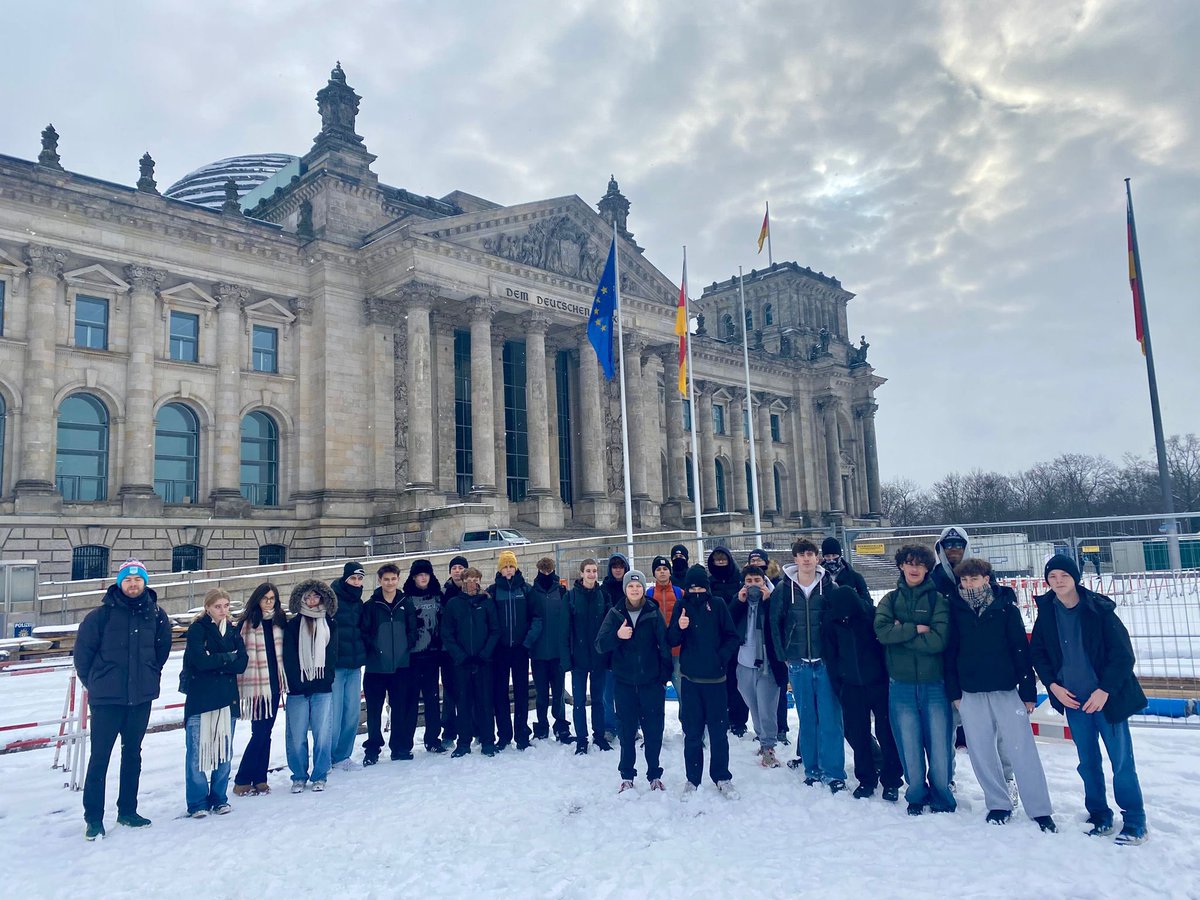 RRS_HISTORY's tweet photo. Day 1 in Berlin - Reichstag, Memorial to the Murdered Jews of Europe, Brandenburg gate, Topography of Terror, Bebelplatz and DDR museum. Year 10 historian of the day = Archer; Year 11 historian of the day = Darcey. Snow and sunshine! https://t.co/8UiEmS9GCa