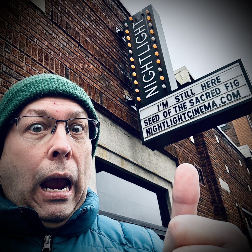 jrbookwalter's tweet photo. Spending this rainy/snowy Saturday afternoon at @nightlightakron in Akron to catch another classic fave I've never seen on the big screen, ETERNAL SUNSHINE OF THE SPOTLESS MIND! πΏποΈ
#TheNightlight #EternalSunshineOfTheSpotlessMind #AtTheMovies #LazySaturday https://t.co/11kh9FmENI