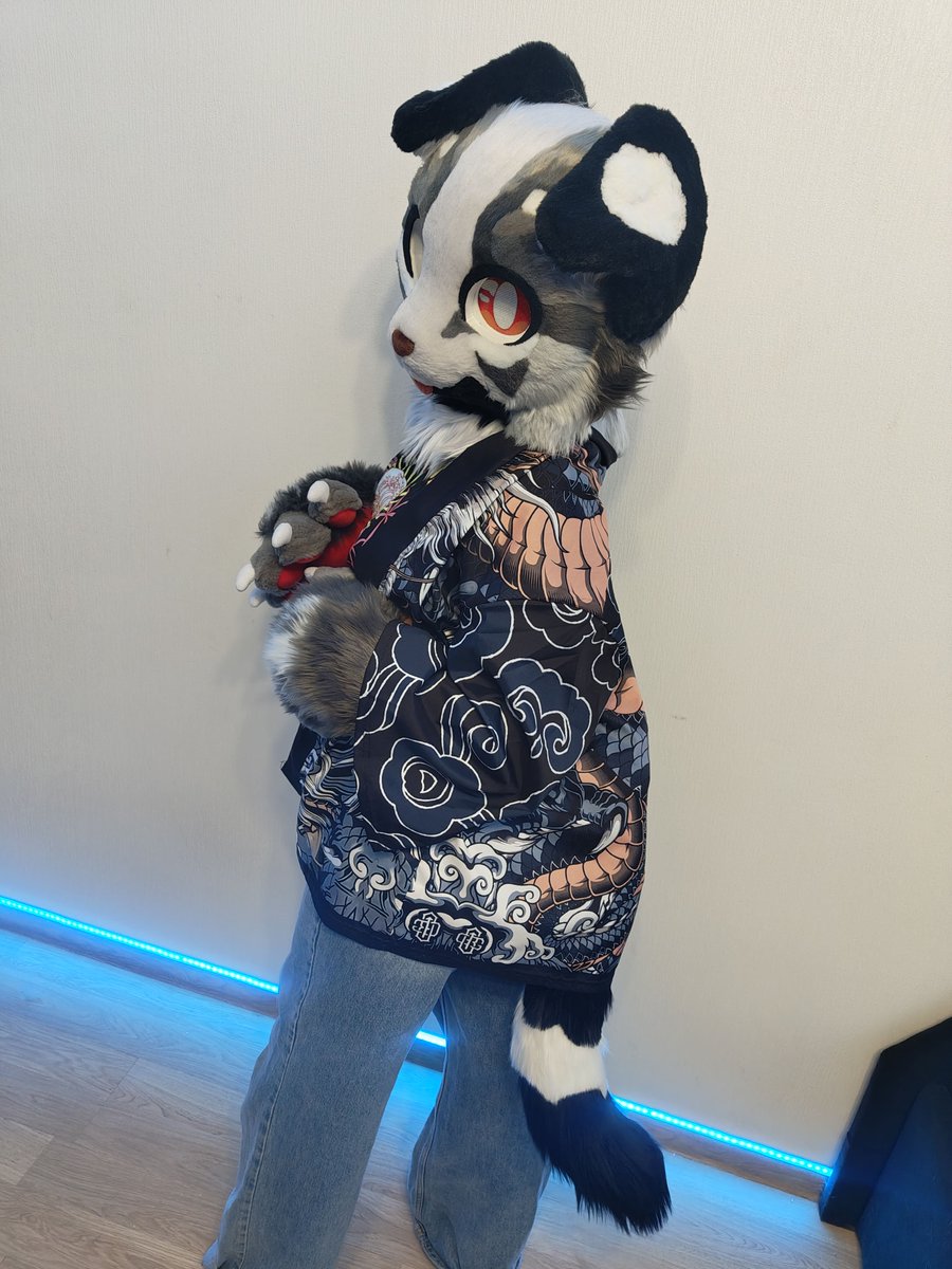 CFerretCraft's tweet photo. Ready kemono partial for bird_creationz (inst) 🫐

#fursuit #furry #commission #kemono https://t.co/6SrogHLbIB