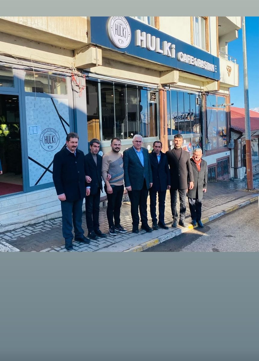 Hemşehrimiz, kıymetili Erzurum Milletvekilimiz Sayın Mehmet Emin Öz'e ilçemize teşrifleri ve değerli istişareleri için teşekkür ederiz. AK Parti İlçe Başkanlığımız'da gerçekleştirdiğimiz toplantının ardından vatandaşlarımızla bir araya gelerek talep ve önerilerini dinledik.