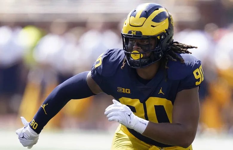 Corey Hadley Jr. (@coreyhadleyjr_) on Twitter photo Thankful to receive an offer from The University of Michigan!
<a href="/CoachTonyAlford/">Coach Tony Alford</a>
<a href="/CoachLMorgan/">LaMar Morgan</a>
<a href="/19Bellamy/">Ron Bellamy</a>
<a href="/CoachSmiley983/">Coach Darius Smiley</a>
<a href="/CoachKBailey_5/">Karsten Bailey</a>
<a href="/BoozerRicky/">Coach Ricky Boozer</a>
<a href="/CoachGodfrey_27/">Coach Godfrey</a>
<a href="/CoachBoHeard/">Coach Bo Heard</a>
<a href="/CoachGotell/">S. Gotell, M. Ed</a>
<a href="/CoachMurphySC03/">CoachMurphy</a>
<a href="/VonnJack2/">JV</a>
<a href="/PassFootball5/">Andre Powell</a>
<a href="/C_2DA_J/">Coach CJ</a>
<a href="/dcoop03/">dreck cooper</a> Thankful to receive an offer from The University of Michigan!
<a href="/CoachTonyAlford/">Coach Tony Alford</a>
<a href="/CoachLMorgan/">LaMar Morgan</a>
<a href="/19Bellamy/">Ron Bellamy</a>
<a href="/CoachSmiley983/">Coach Darius Smiley</a>
<a href="/CoachKBailey_5/">Karsten Bailey</a>
<a href="/BoozerRicky/">Coach Ricky Boozer</a>
<a href="/CoachGodfrey_27/">Coach Godfrey</a>
<a href="/CoachBoHeard/">Coach Bo Heard</a>
<a href="/CoachGotell/">S. Gotell, M. Ed</a>
<a href="/CoachMurphySC03/">CoachMurphy</a>
<a href="/VonnJack2/">JV</a>
<a href="/PassFootball5/">Andre Powell</a>
<a href="/C_2DA_J/">Coach CJ</a>
<a href="/dcoop03/">dreck cooper</a>