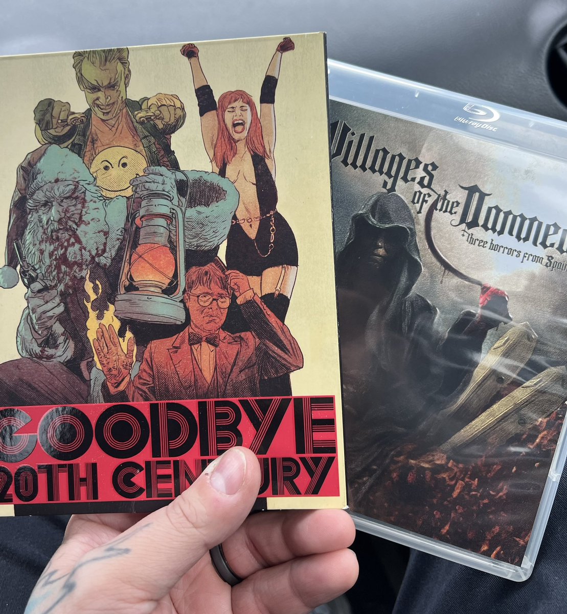 Tylerdeanq's tweet photo. Just picked up two @VinegarSyndrome blind buys! Can’t wait to see what I’m in for!
#VinegarSyndrome #VinSyn #Bluray #PhysicalMedia #Horrortwt #Filmtwt #Letterboxd https://t.co/qzxTRvqEP7