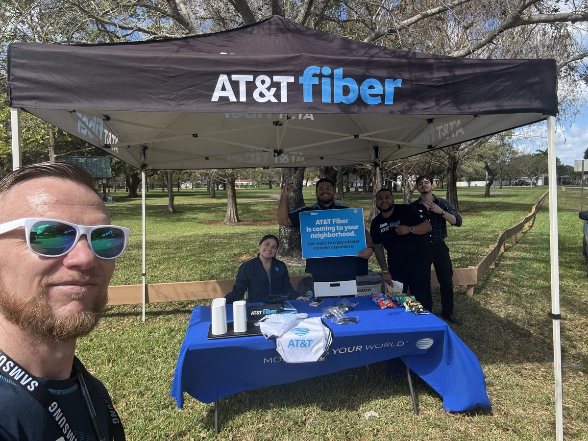 Robert Friedrich (@8obbylight) on Twitter photo Davie & Park Sheridan join forces to let the neighborhood know fibers available!
β‘οΈπβ‘οΈπβ‘οΈπβ‘οΈπβ‘οΈ<a href="/One_FLA/">OneFLA</a>
<a href="/eniggemann/">Enrique Niggemann</a> <a href="/preciouszmoment/">π«πππΆ πΏππ</a> <a href="/bahamoncito/">Carlos Bahamon</a> <a href="/jesuslazo121/">Jesus Lazo</a> Davie & Park Sheridan join forces to let the neighborhood know fibers available!
β‘οΈπβ‘οΈπβ‘οΈπβ‘οΈπβ‘οΈ<a href="/One_FLA/">OneFLA</a>
<a href="/eniggemann/">Enrique Niggemann</a> <a href="/preciouszmoment/">π«πππΆ πΏππ</a> <a href="/bahamoncito/">Carlos Bahamon</a> <a href="/jesuslazo121/">Jesus Lazo</a>