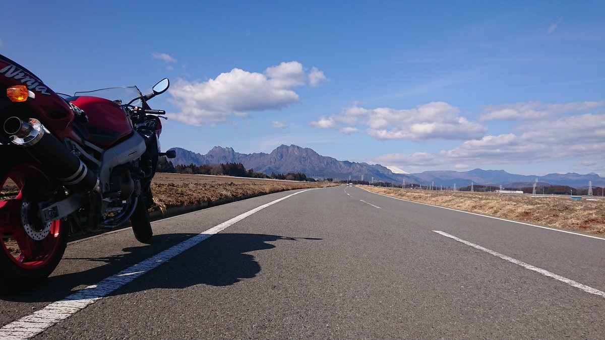 Rocket40320's tweet photo. 今日は暖かくなりそうなので
今年初乗りです(^_^;) https://t.co/tNZDmrtmdd