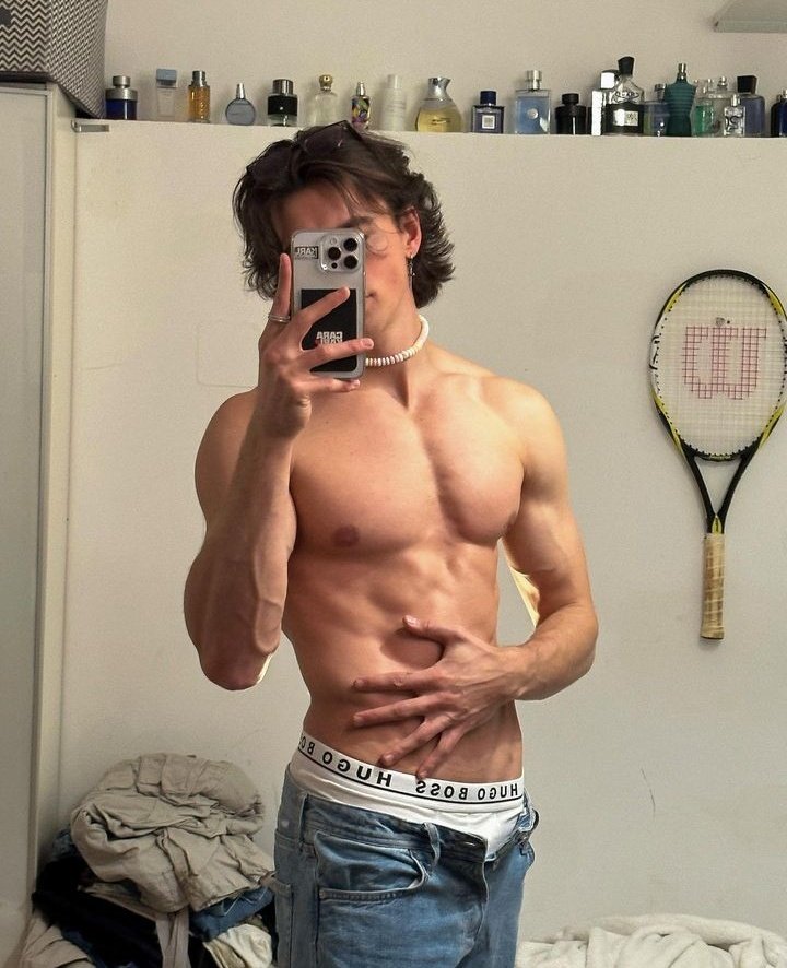 ㅤ
ㅤㅤㅤㅤㅤ❛ ━━ 𝖭𝗂𝗀𝗁𝗍𝗌, 𝗇𝗂𝗀𝗁𝗍𝗌. ❜
ㅤㅤㅤㅤㅤㅤㅤ   🌙
ㅤ