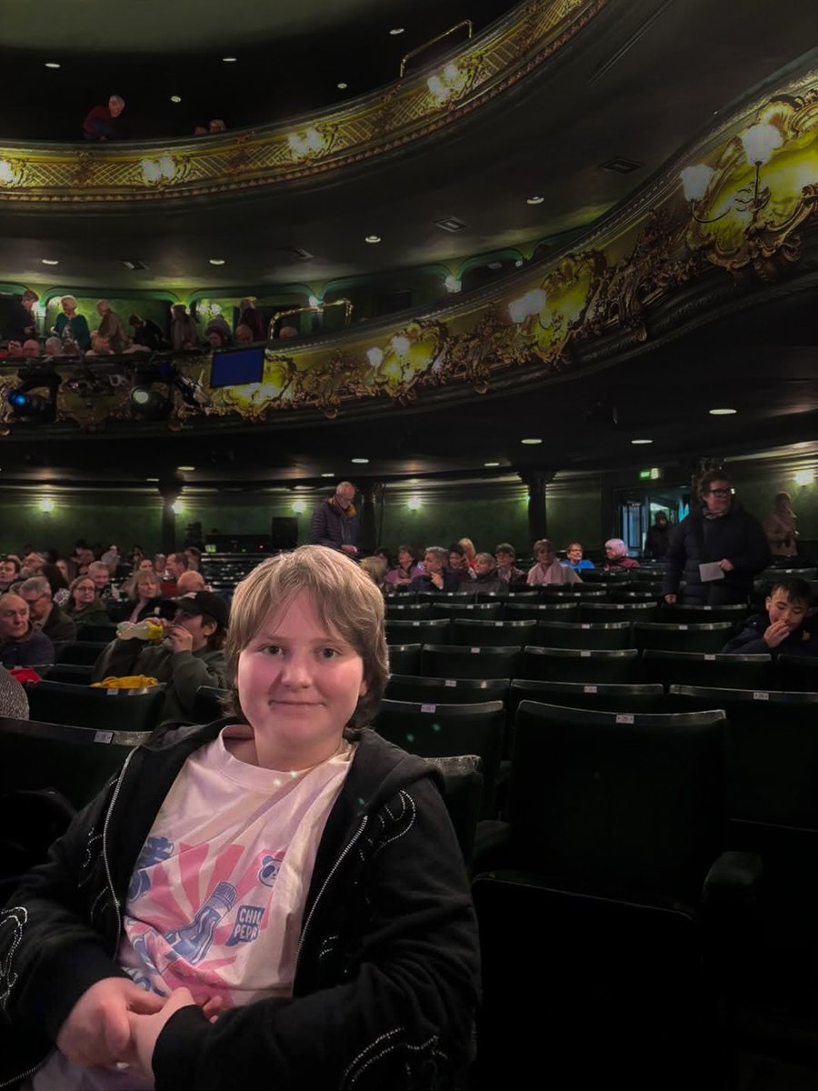 Team Mikayla tweet media