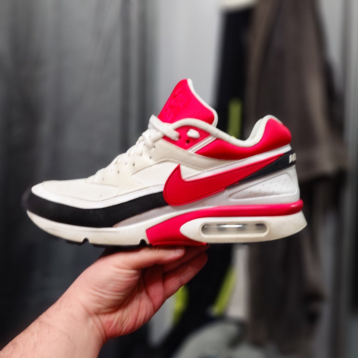 CurwenSimon's tweet photo. #nike #airmax #BWs
•
•
•
#nikeairmaxbw #nikeairmax #nikebw #airmaxbw #airmax91 https://t.co/SkbW2PYDQ9