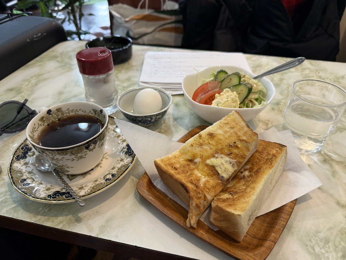 桂 二葉 tweet media