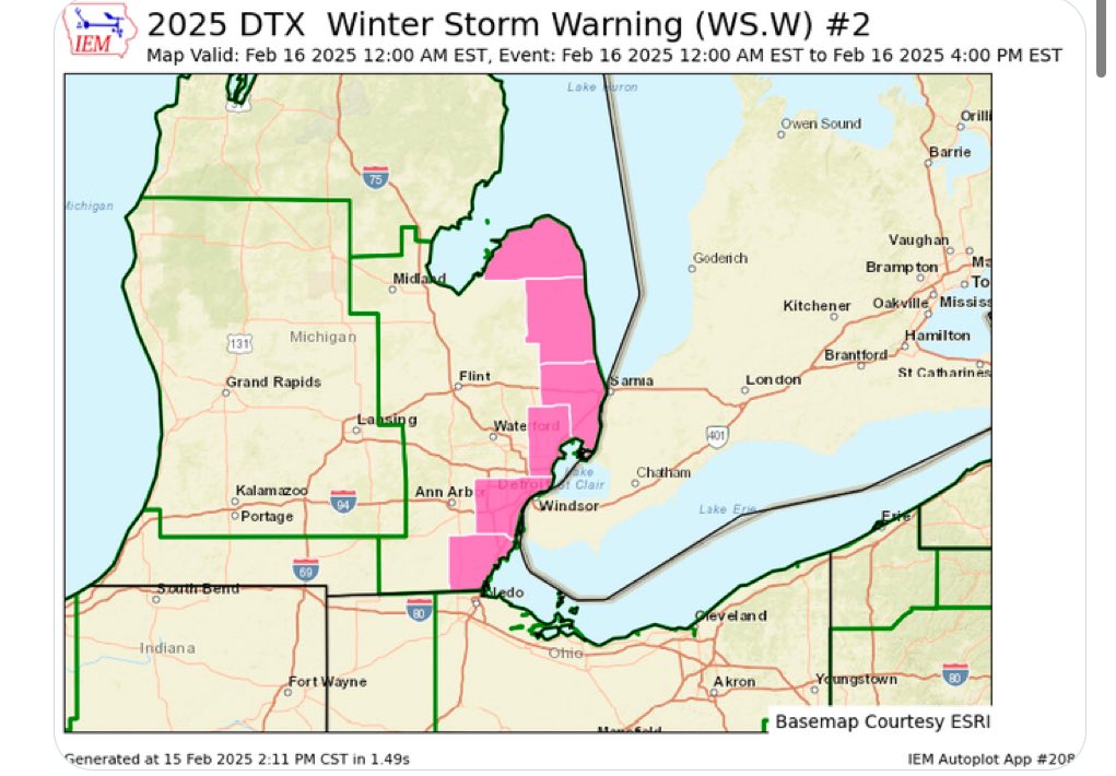 GrossWeather's tweet photo. (Cont.) Given the low’s track, I’m most drawn to this model output for snow amounts tonight. But some models suggest much less.  @NWSDetroit has issued a Winter Storm Warning for our eastern counties, and a Winter Weather Advisory (purple) for the rest until 4pm Sun. 
(Cont.➡️) https://t.co/wt2ObckYes