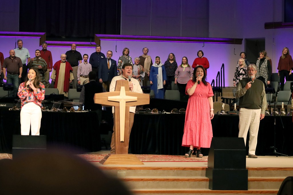 FVBChurch's tweet photo. 🌟 Join us at church tomorrow! 🌟

🕘 Start your day with LIFE Groups at 9:00 AM — a time to grow together and connect in faith.
⛪️ Then, experience powerful worship at 10:15 AM — come as you are, and let's lift our hearts together in praise.

We can't wait to see you there! 🙌 https://t.co/2W6CBXhEEc
