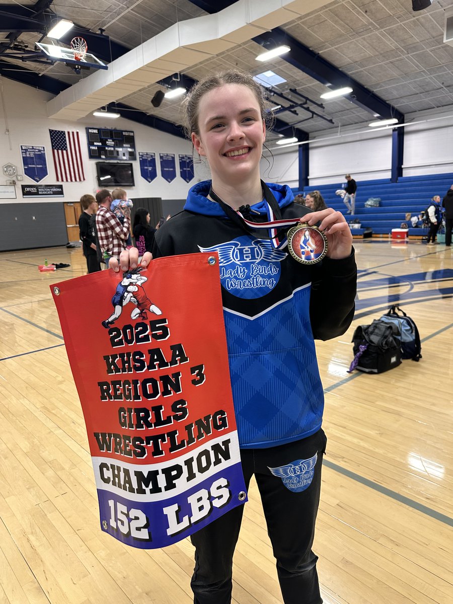 Emma Hood is still undefeated and won her second KHSAA Region 3 Championship at 152lbs!