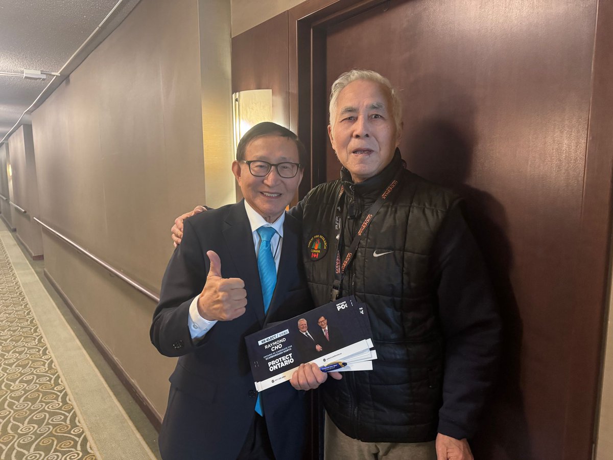 RaymondChoPC's tweet photo. Had such an exciting time with the active seniors at @yeehongcentre Garden Terrace and Evergreen Manor Retirement Residence.
So many great conversations on how we are going to #ProtectOntario.
#TeamCho
#ScarbTO https://t.co/dZGyfxvSdA