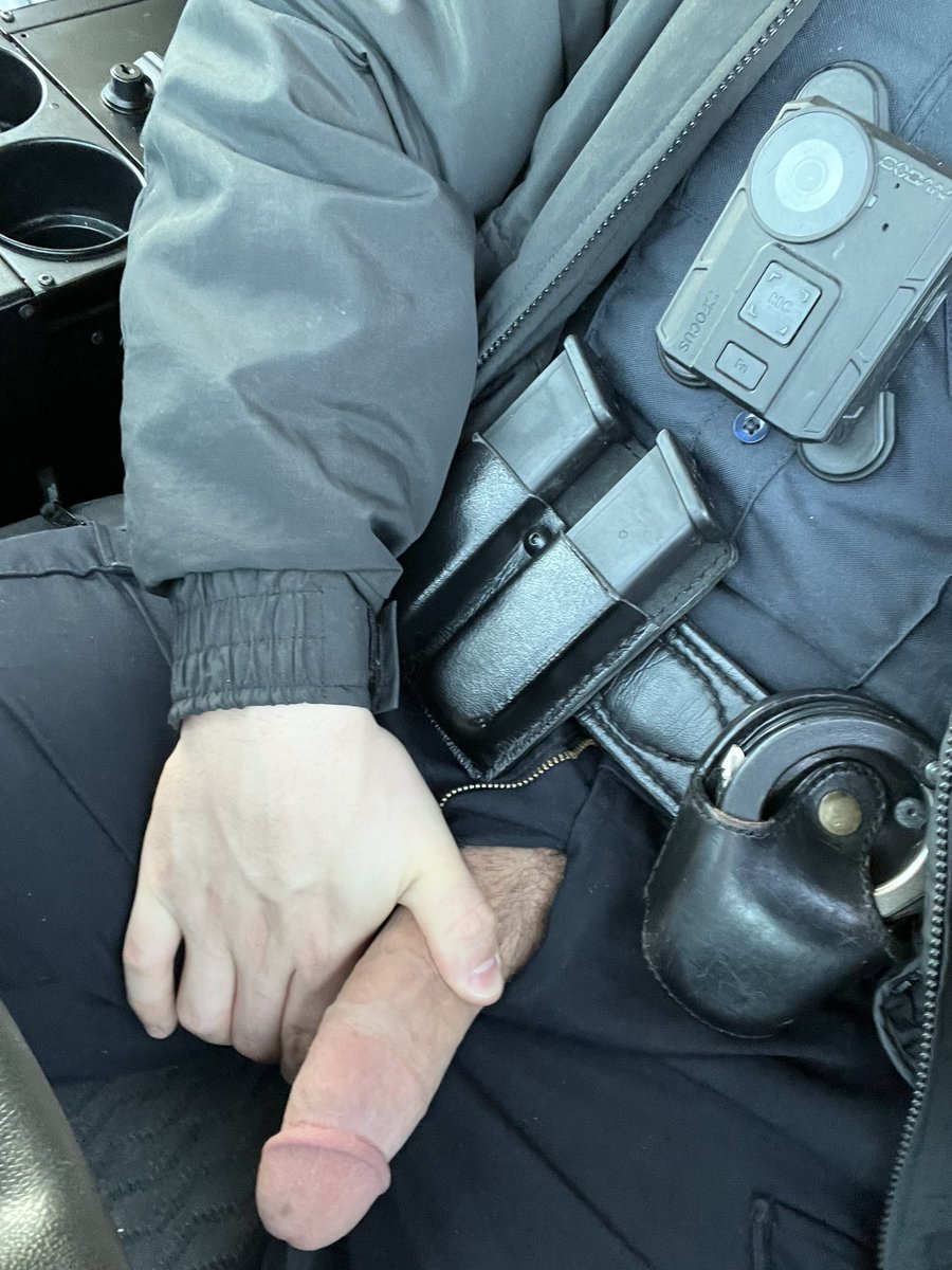 RT if you would suck me with my body cam recording you😈