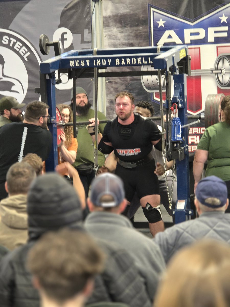 kyoder03's tweet image. Great day to lift!  Still competing just at a different sport! @yoder2424