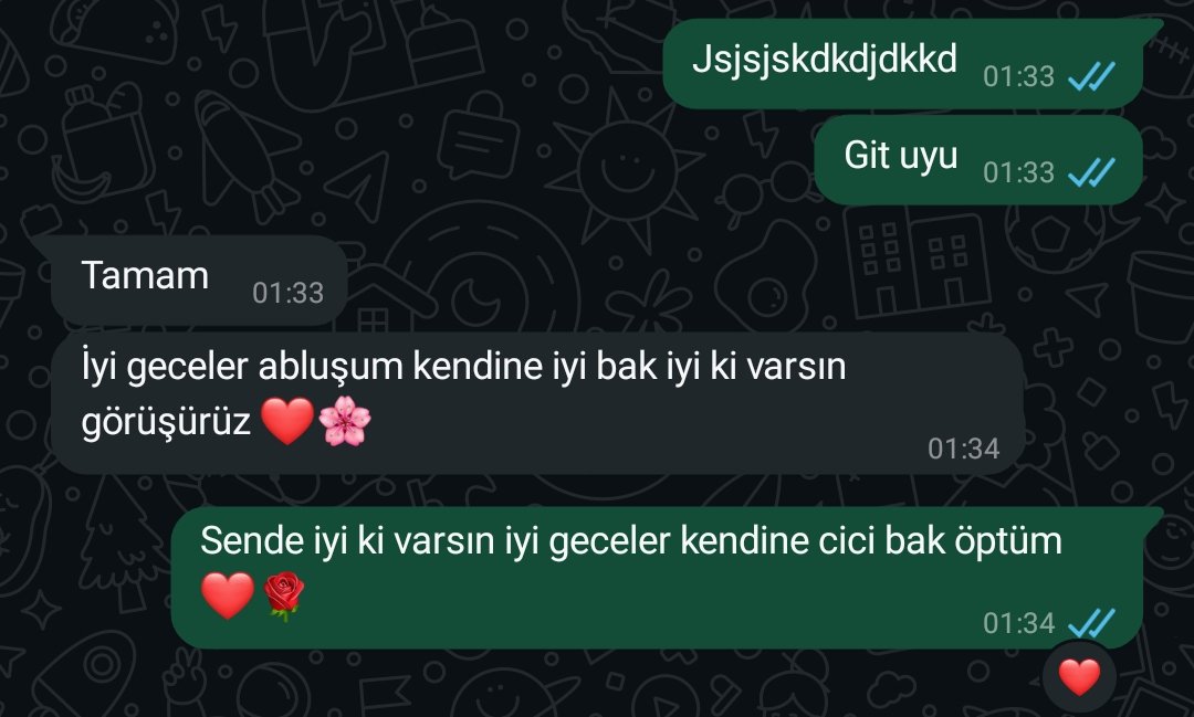 Sevgilim olmasada olur günün sonunda iyi geceler mesajı atan bir kardeşim var yeter bana 🤧🤍