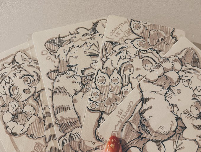 4枚ドローイング描けました🙌 