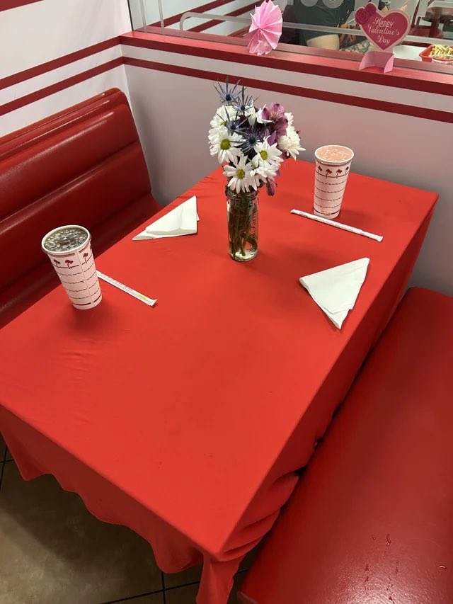 innoutburger_'s tweet image. She deserves this and nothing less