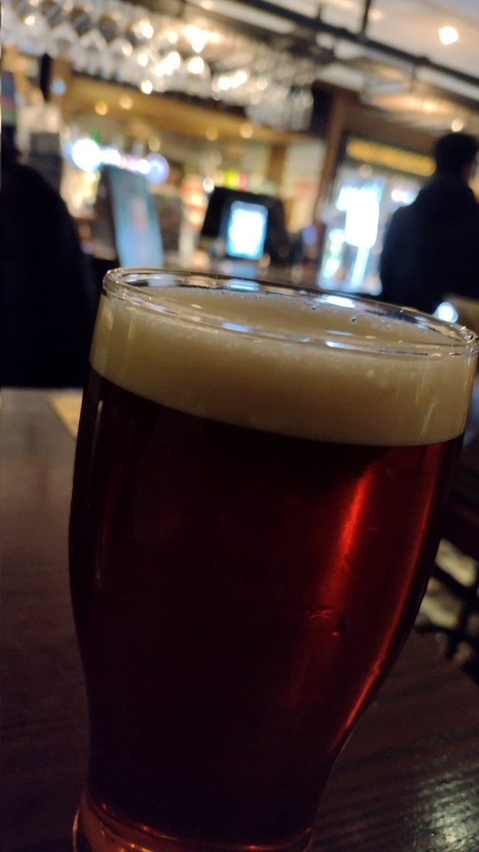 Aggressively poured Butcombe Butter #brewvu