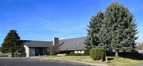 Red_N_Right's tweet photo. โช๏ธ VIDEO: Blue Mountain Valley Seventh-Day Adventist Church Service, February 15 --> https://t.co/LMpYiX5f4a ๐ถ #ChristianResurgence #Athena #Weston #Oregon #HappySabbath #JesusIsCalling https://t.co/80zWeRfD6M