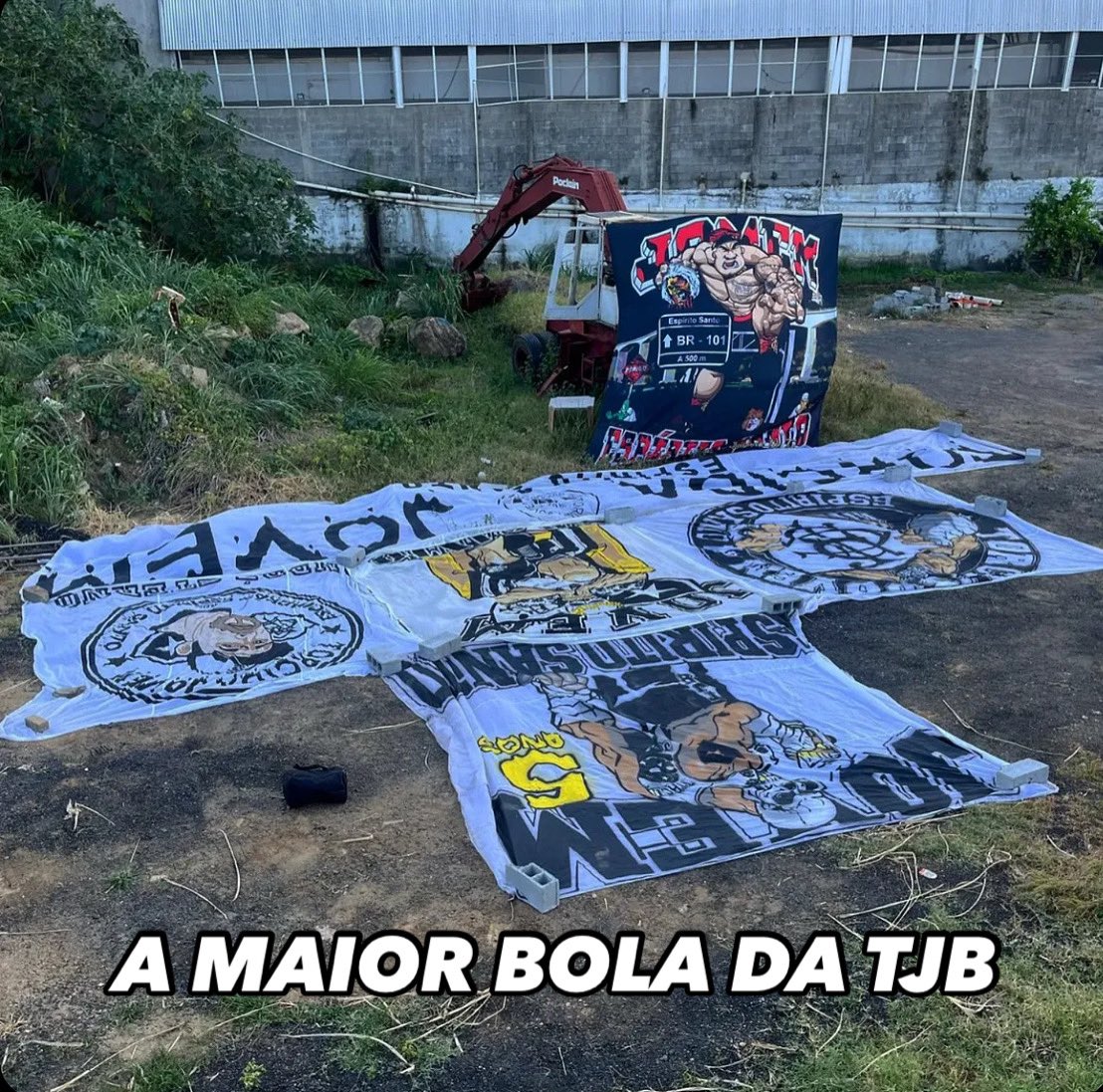 adm_orgcrf's tweet photo. ‼️URGENTE 🚨🚨🚨

- A TORCIDA JOVEM DO BOTAFOGO- ES PERDEU TODOS MATERIAIS BANDEIRAS E FAIXAS PRO 31º PELOTÃO 🔴🌟⚫️🔥🔥 https://t.co/T8adtLbyKT