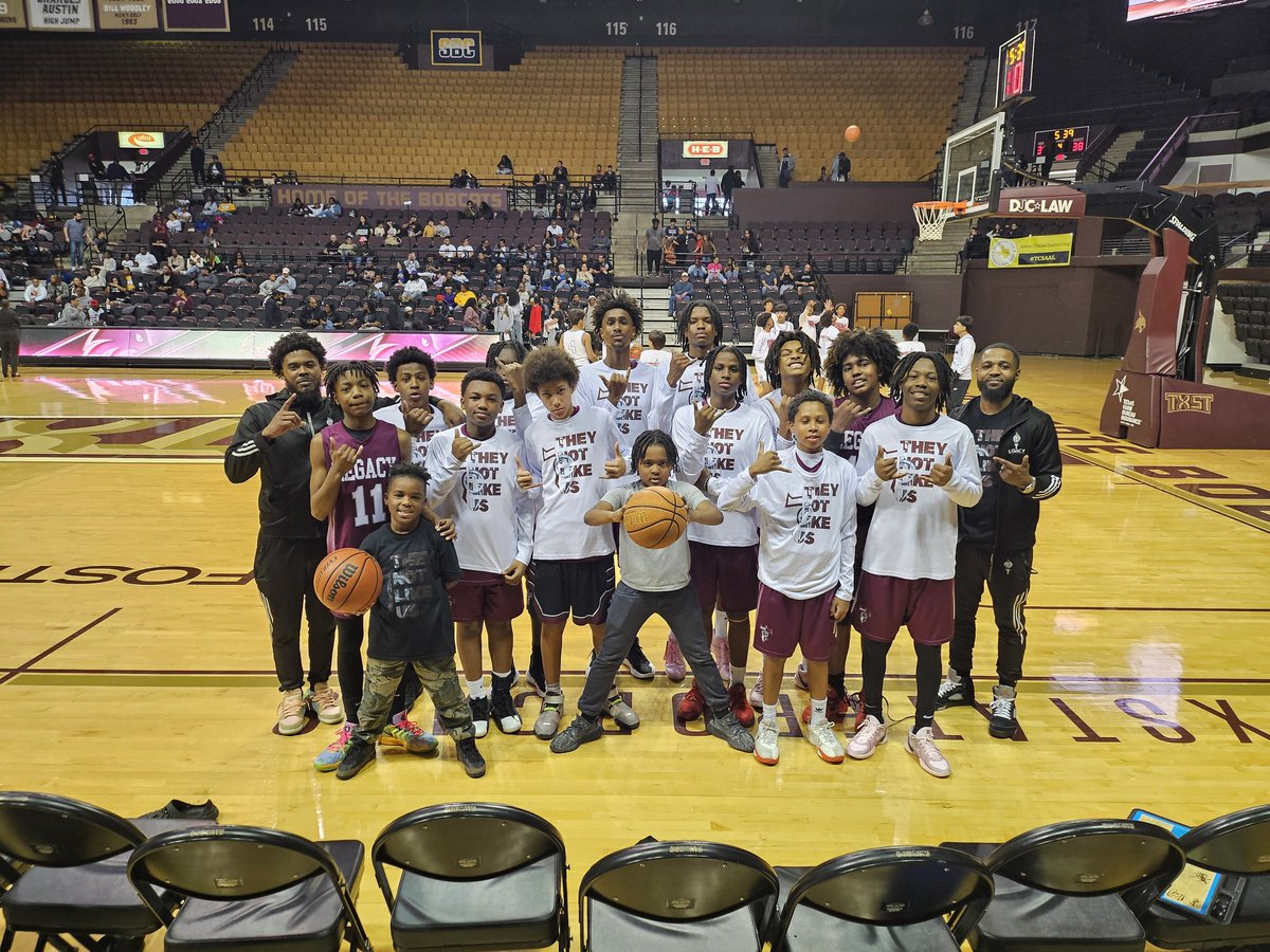 LSSSTitans's tweet image. Dem Boyz are headed to the Championship final!!! 
What a game!.. Way to go, Titans!

MS Boys - Semifinal
Titans 383️⃣8️⃣
St. Anthony 3️⃣4️⃣ 

Lets go get it!!! #WinState🏆